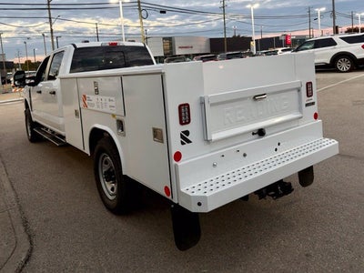 2027 Ford Super Duty F-350 SRW XL 4WD Crew Cab 179 WB 60 CA