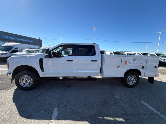 2027 Ford Super Duty F-350 SRW XL 4WD Crew Cab 179 WB 60 CA