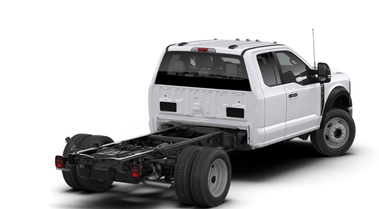 2026 Ford Super Duty F-450 DRW XL 4WD SuperCab 192 WB 84 CA