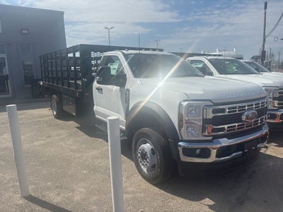 2026 Ford Super Duty F-550 DRW XL 2WD Reg Cab 205 WB 120 CA