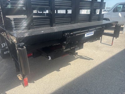 2026 Ford Super Duty F-550 DRW XL 2WD Reg Cab 205 WB 120 CA