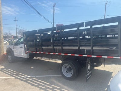 2026 Ford Super Duty F-550 DRW XL 2WD Reg Cab 205 WB 120 CA