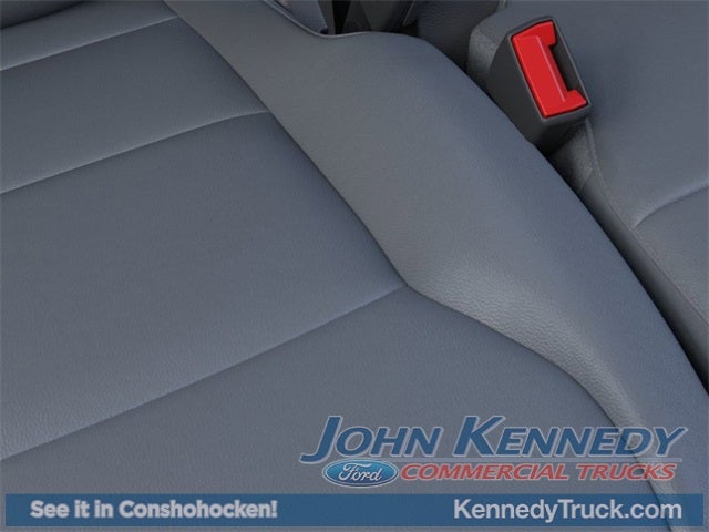 2026 Ford Super Duty F-550 DRW XL 4WD Reg Cab 205 WB 120 CA