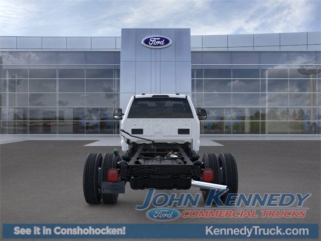 2026 Ford Super Duty F-550 DRW XL 4WD Reg Cab 205 WB 120 CA