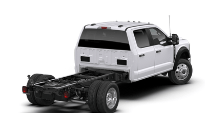 2026 Ford Super Duty F-550 DRW XLT 4WD Crew Cab 203 WB 84 CA