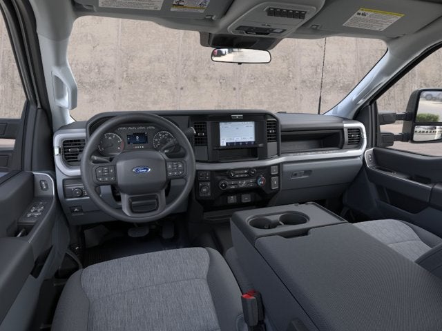 2026 Ford Super Duty F-550 DRW XL 4WD Crew Cab 179 WB 60 CA