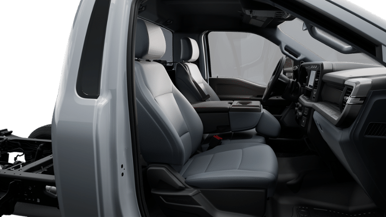 2025 Ford Super Duty F-450 DRW XL 4WD Reg Cab 169 WB 84 CA