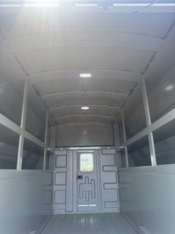2025 Ford E-Series Cutaway E-350 SRW 138 WB
