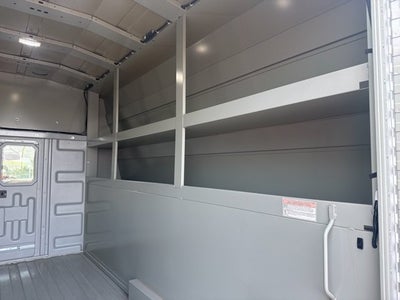 2025 Ford E-Series Cutaway E-350 SRW 138 WB