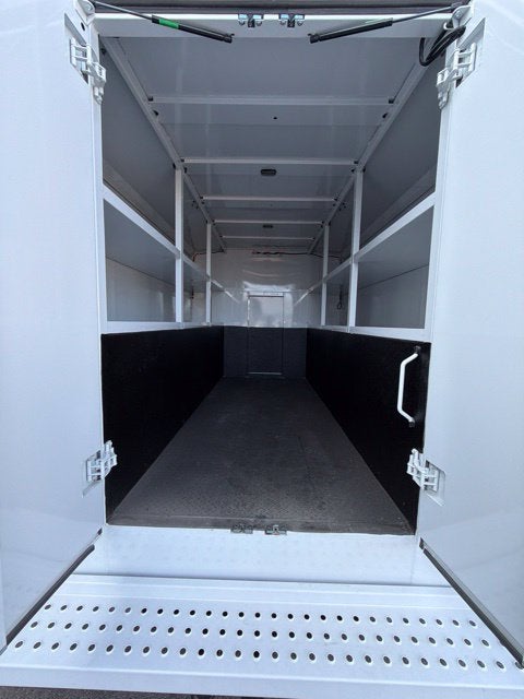 2026 Ford E-Series Cutaway E-350 DRW 138 WB