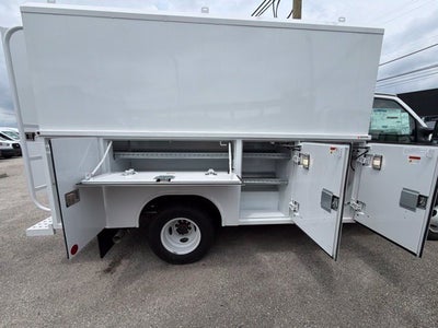 2026 Ford E-Series Cutaway E-350 DRW 138 WB