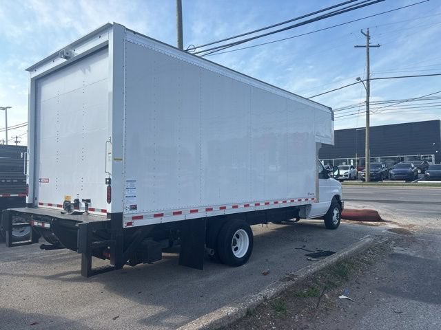 2026 Ford E-Series Cutaway E-450 DRW 176 WB