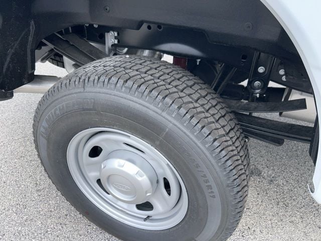 2026 Ford Super Duty F-250 SRW XL 4WD Reg Cab 8' Box