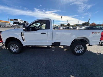 2026 Ford Super Duty F-350 SRW XL 4WD Reg Cab 8' Box
