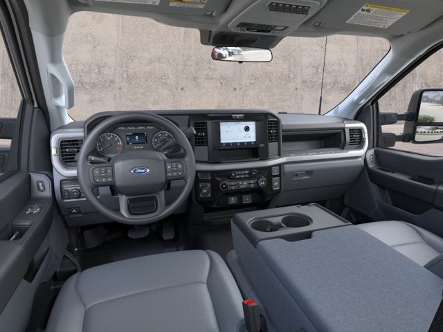 2026 Ford Super Duty F-350 SRW XL 4WD Reg Cab 8' Box