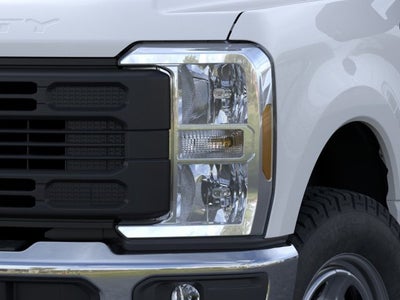2026 Ford Super Duty F-350 SRW XL 4WD Reg Cab 8' Box