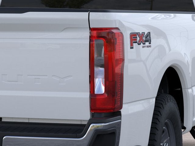 2026 Ford Super Duty F-350 SRW XL 4WD Reg Cab 8' Box