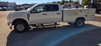 2026 Ford Super Duty F-350 SRW XL 4WD Crew Cab 179 WB 60 CA