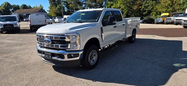 2026 Ford Super Duty F-350 SRW XL 4WD Crew Cab 179 WB 60 CA
