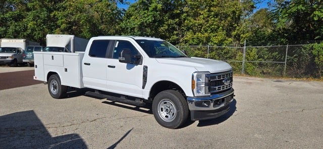 2026 Ford Super Duty F-350 SRW XL 4WD Crew Cab 179 WB 60 CA