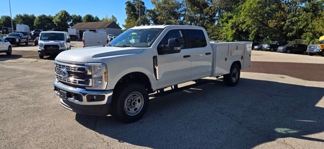 2026 Ford Super Duty F-350 SRW XL 4WD Crew Cab 179 WB 60 CA