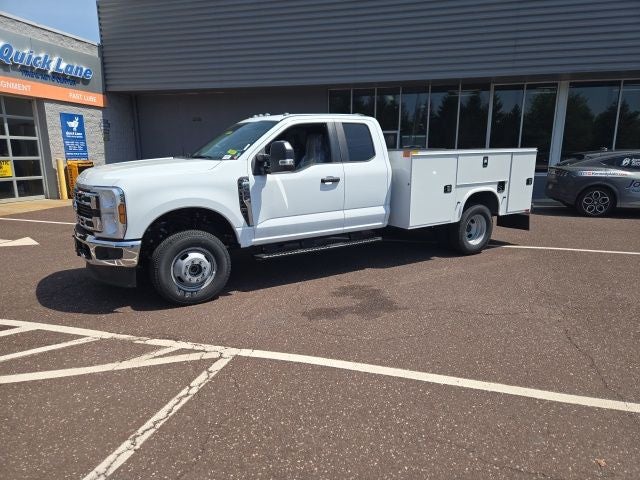 2025 Ford Super Duty F-350 DRW XL 4WD SuperCab 168 WB 60 CA