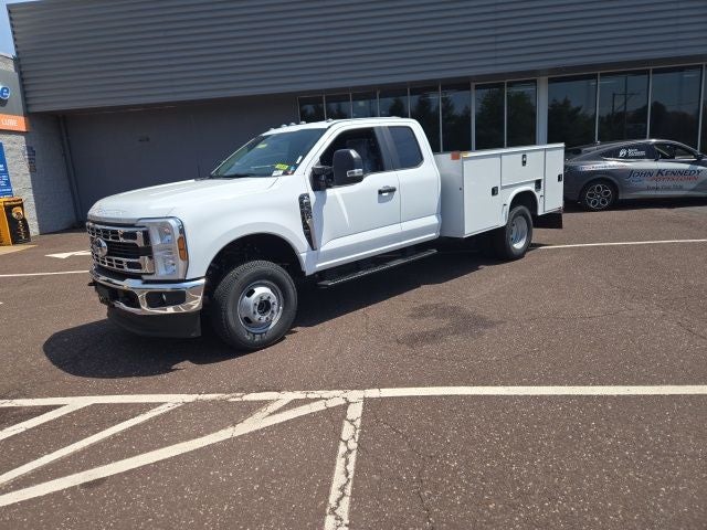 2025 Ford Super Duty F-350 DRW XL 4WD SuperCab 168 WB 60 CA