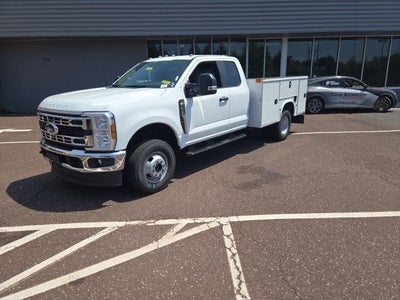 2025 Ford Super Duty F-350 DRW XL 4WD SuperCab 168 WB 60 CA