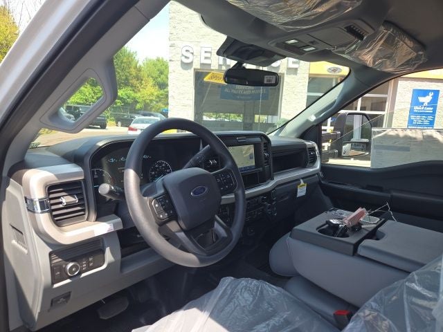 2025 Ford Super Duty F-350 DRW XL 4WD SuperCab 168 WB 60 CA