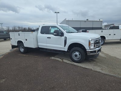 2025 Ford Super Duty F-350 DRW XL 4WD SuperCab 168 WB 60 CA
