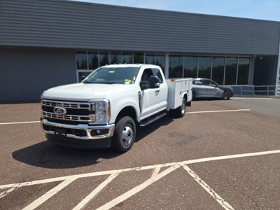 2025 Ford Super Duty F-350 DRW XL 4WD SuperCab 168 WB 60 CA