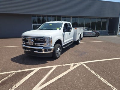 2025 Ford Super Duty F-350 DRW XL 4WD SuperCab 168 WB 60 CA