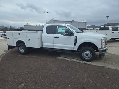 2025 Ford Super Duty F-350 DRW XL 4WD SuperCab 168 WB 60 CA
