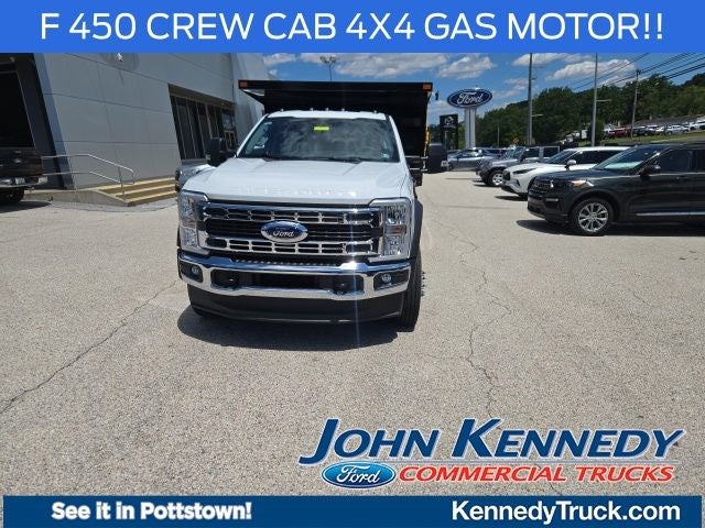 2026 Ford Super Duty F-450 DRW XL 4WD Crew Cab 203 WB 84 CA