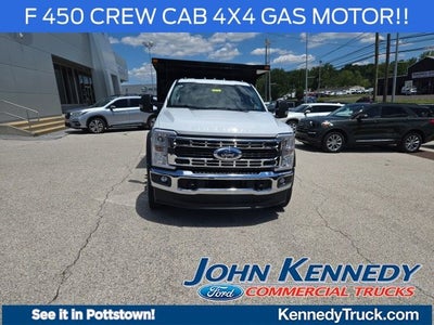 2026 Ford Super Duty F-450 DRW XL 4WD Crew Cab 203 WB 84 CA