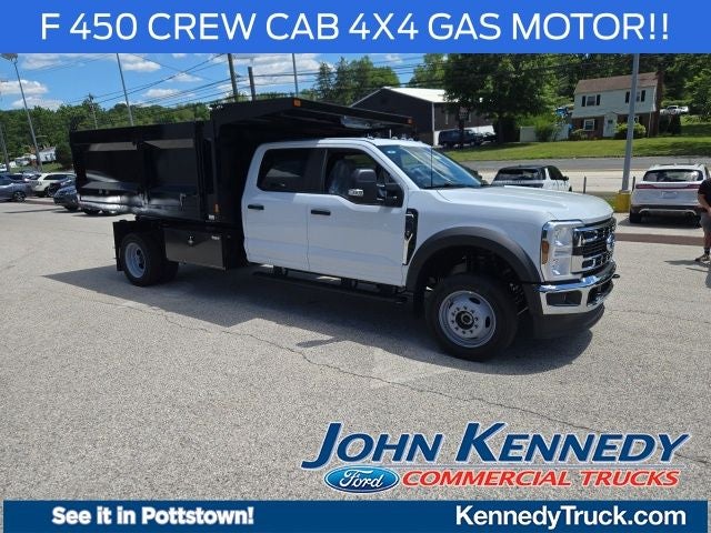2026 Ford Super Duty F-450 DRW XL 4WD Crew Cab 203 WB 84 CA