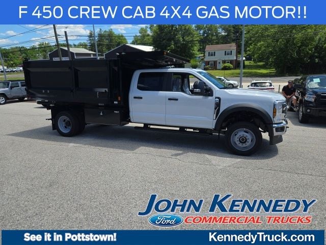2026 Ford Super Duty F-450 DRW XL 4WD Crew Cab 203 WB 84 CA