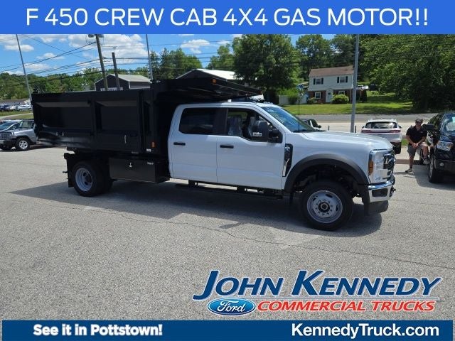 2026 Ford Super Duty F-450 DRW XL 4WD Crew Cab 203 WB 84 CA