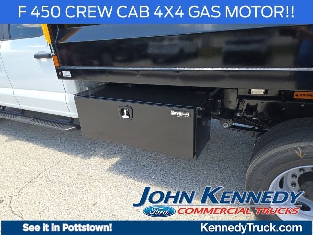 2026 Ford Super Duty F-450 DRW XL 4WD Crew Cab 203 WB 84 CA