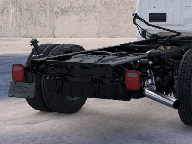 2026 Ford Super Duty F-450 DRW XL 4WD Crew Cab 203 WB 84 CA