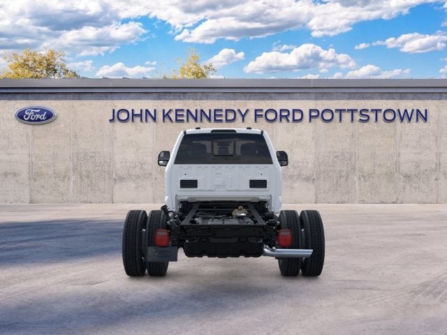 2026 Ford Super Duty F-450 DRW XL 4WD SuperCab 168 WB 60 CA