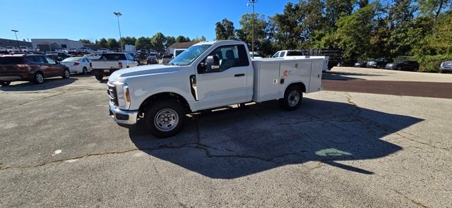 2026 Ford Super Duty F-250 SRW XL 2WD Reg Cab 8' Box