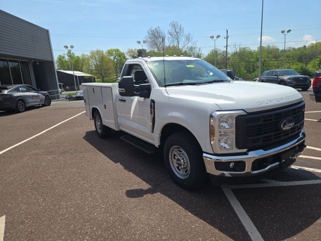 2026 Ford Super Duty F-250 SRW XL 2WD Reg Cab 8' Box