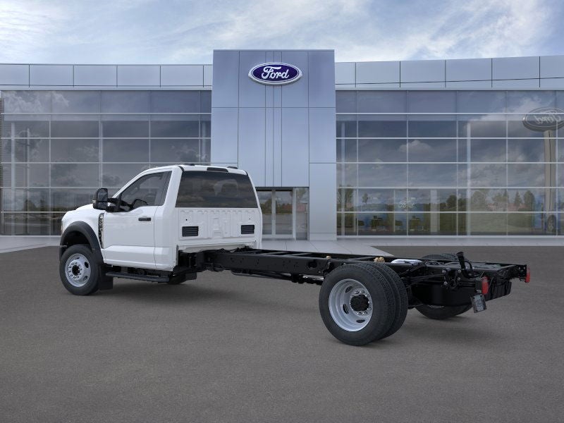 2026 Ford Super Duty F-550 DRW XL 4WD Reg Cab 205 WB 120 CA