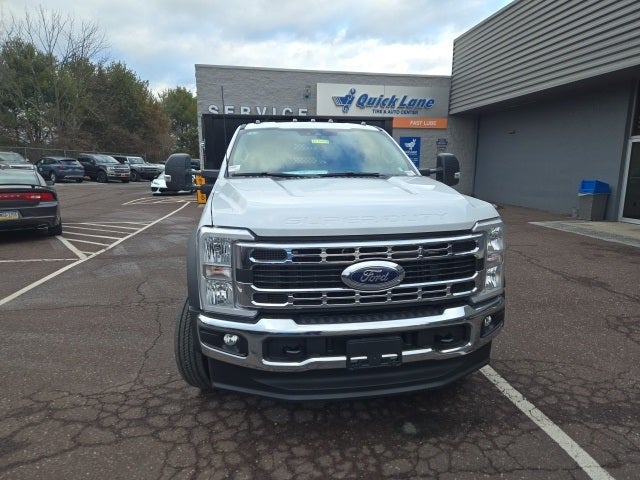 2026 Ford Super Duty F-550 DRW XL 4WD Reg Cab 205 WB 120 CA