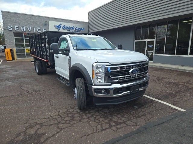 2026 Ford Super Duty F-550 DRW XL 4WD Reg Cab 205 WB 120 CA