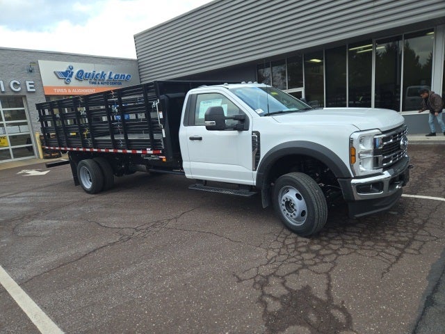 2026 Ford Super Duty F-550 DRW XL 4WD Reg Cab 205 WB 120 CA