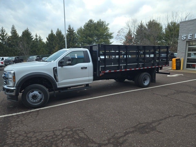 2026 Ford Super Duty F-550 DRW XL 4WD Reg Cab 205 WB 120 CA