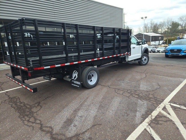 2026 Ford Super Duty F-550 DRW XL 4WD Reg Cab 205 WB 120 CA