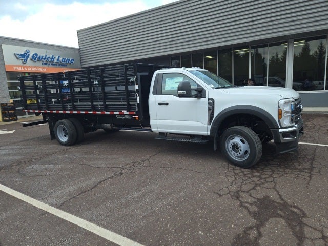 2026 Ford Super Duty F-550 DRW XL 4WD Reg Cab 205 WB 120 CA